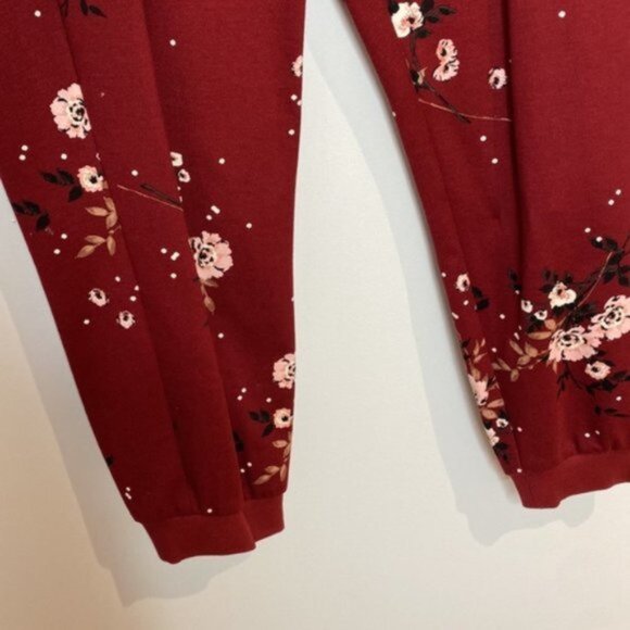 Torrid Women Burgundy All Over Floral Print Trousers Size 00 - Picture 5 of 12